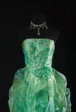 Chic Ball Gown Strapless Green Short 16th Birthday Dress Organza Homecoming Dresses Cocktail Gown HZ0311